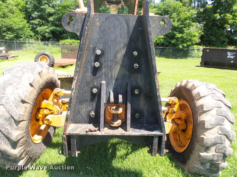 image for item DB7479 Champion 720A Series III motor grader