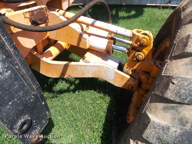 image for item DB7479 Champion 720A Series III motor grader