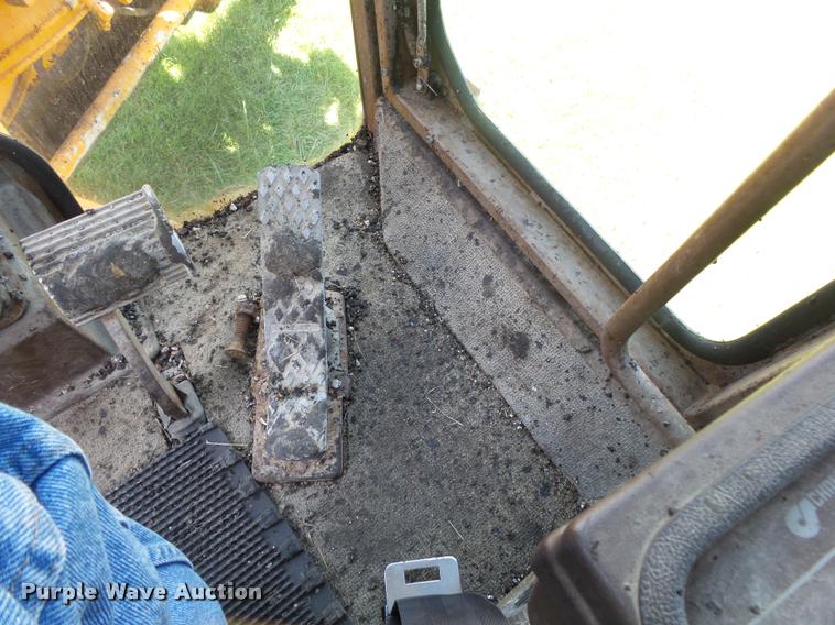 image for item DB7479 Champion 720A Series III motor grader