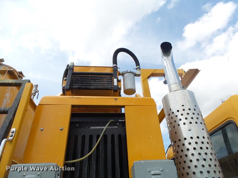 image for item DB7484 1996 Ford CFT8000 M-B807P paint striping truck