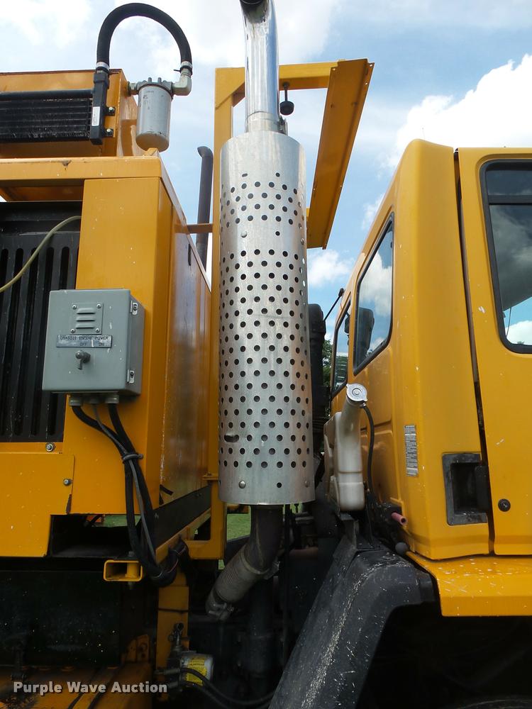 image for item DB7484 1996 Ford CFT8000 M-B807P paint striping truck