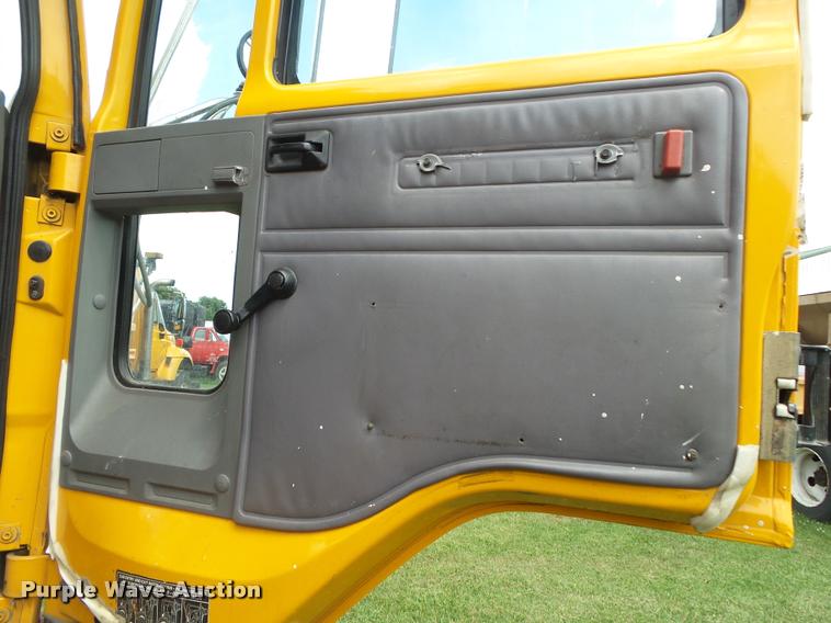 image for item DB7484 1996 Ford CFT8000 M-B807P paint striping truck