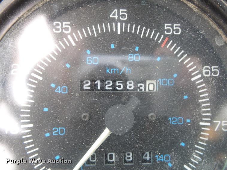 image for item DB7484 1996 Ford CFT8000 M-B807P paint striping truck