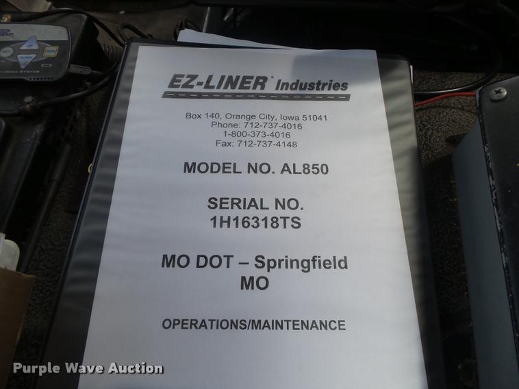 image for item DB7484 1996 Ford CFT8000 M-B807P paint striping truck