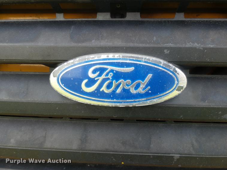 image for item DB7484 1996 Ford CFT8000 M-B807P paint striping truck