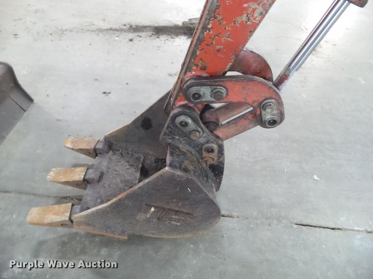 image for item DH9339 2006 Ditch Witch MX9 compact excavator