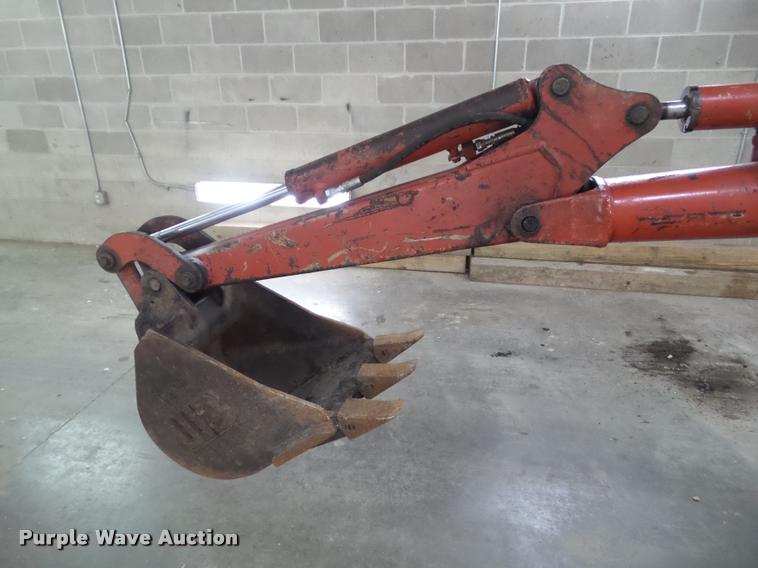 image for item DH9339 2006 Ditch Witch MX9 compact excavator
