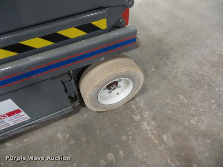 image for item DJ9524 Sky Jack SJIII 4830 scissor lift