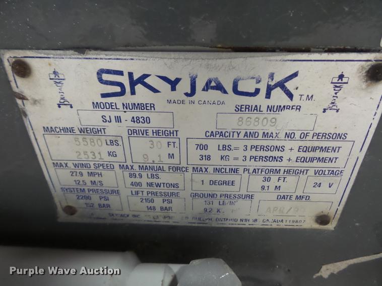 image for item DJ9524 Sky Jack SJIII 4830 scissor lift