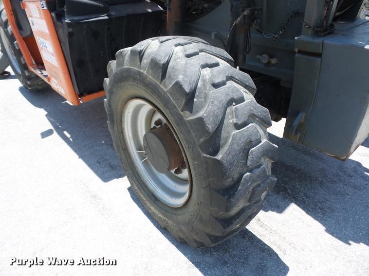 image for item DJ9527 JLG G10-55A telehandler
