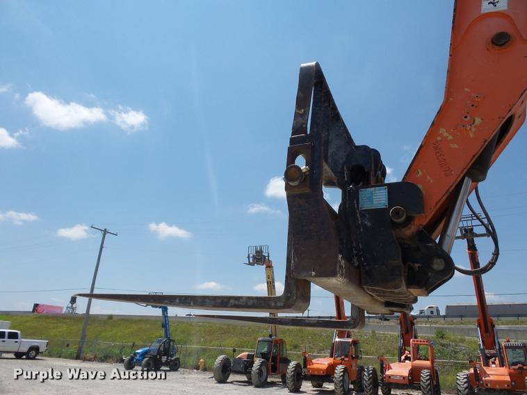 image for item DJ9527 JLG G10-55A telehandler