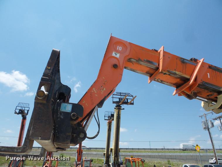 image for item DJ9527 JLG G10-55A telehandler