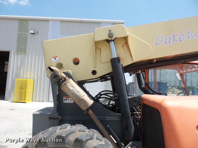 image for item DJ9527 JLG G10-55A telehandler