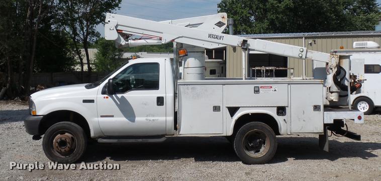 image for item DJ9597 2003 Ford F350 bucket truck