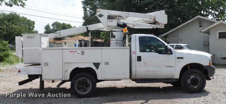 image for item DJ9597 2003 Ford F350 bucket truck