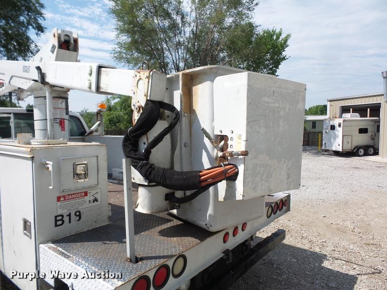 image for item DJ9597 2003 Ford F350 bucket truck