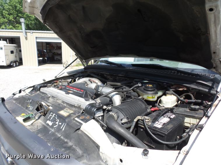 image for item DJ9597 2003 Ford F350 bucket truck