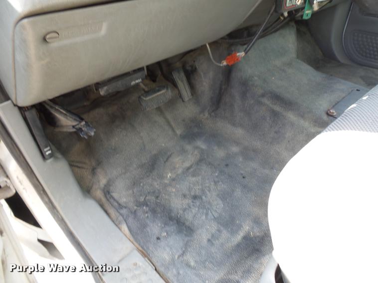 image for item DJ9597 2003 Ford F350 bucket truck