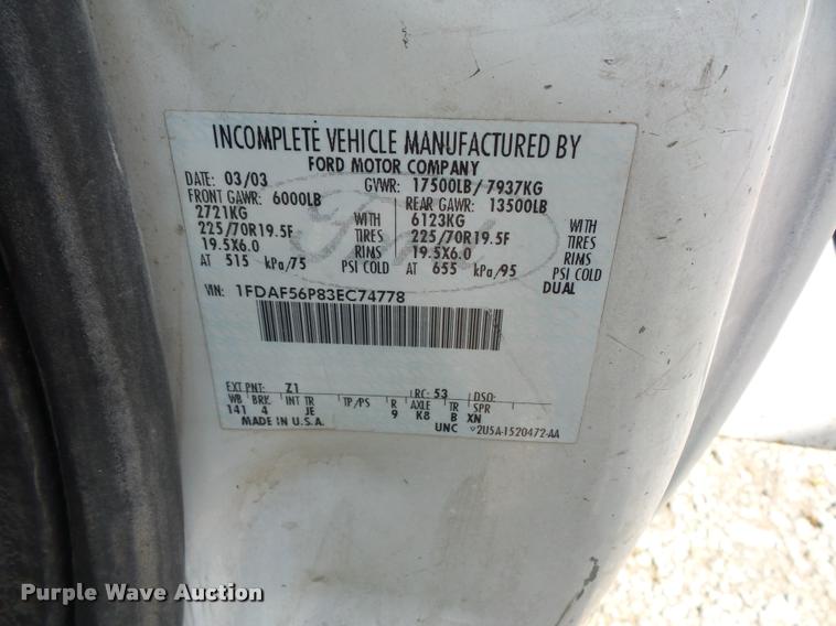 image for item DJ9597 2003 Ford F350 bucket truck