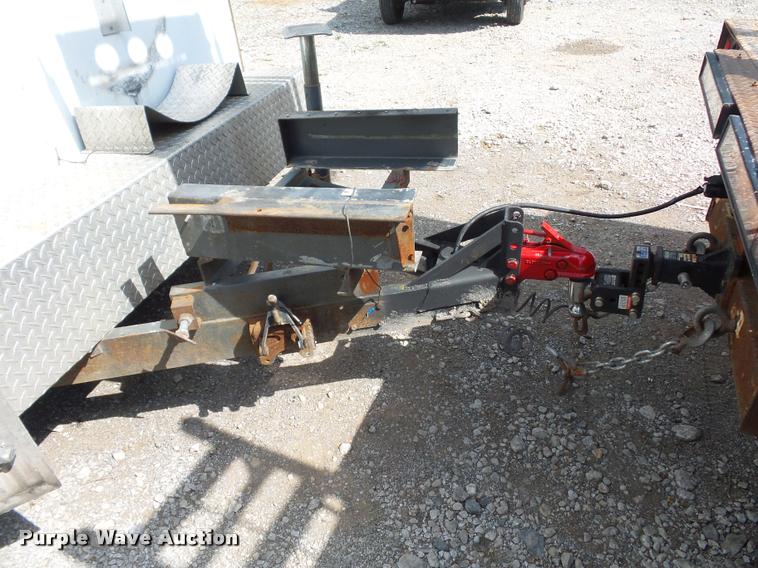 image for item DJ9598 1995 Wil-Ro Inc. office trailer