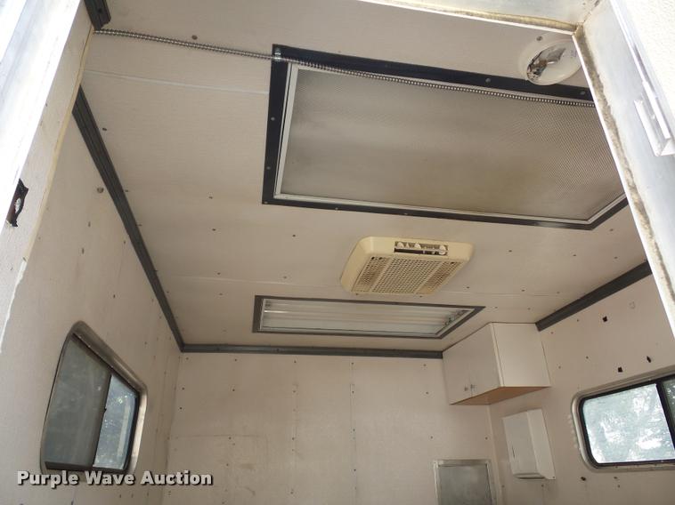 image for item DJ9598 1995 Wil-Ro Inc. office trailer