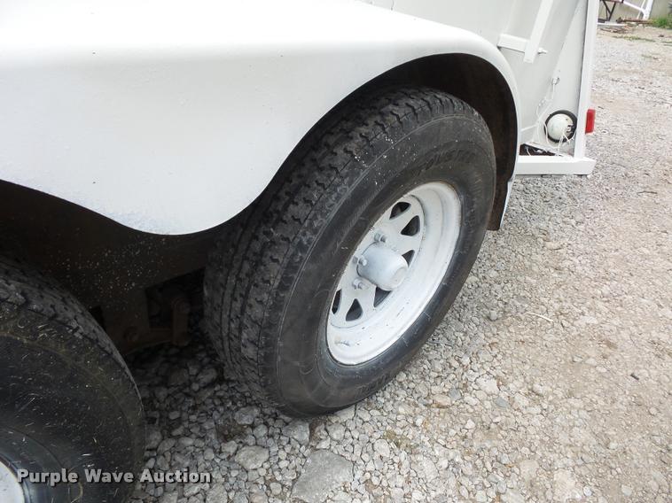 image for item DJ9600 1993 Eagle office trailer