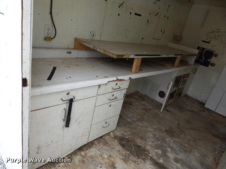 image for item DJ9600 1993 Eagle office trailer