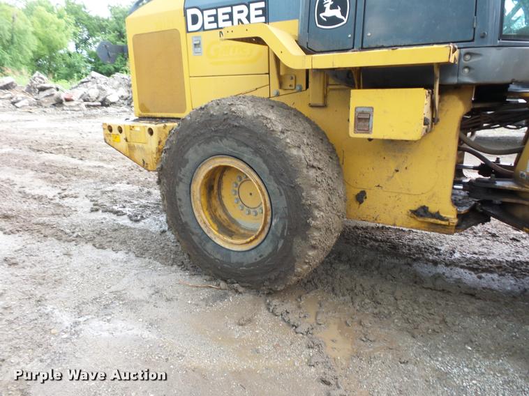 image for item DJ9605 2007 John Deere 624J wheel loader