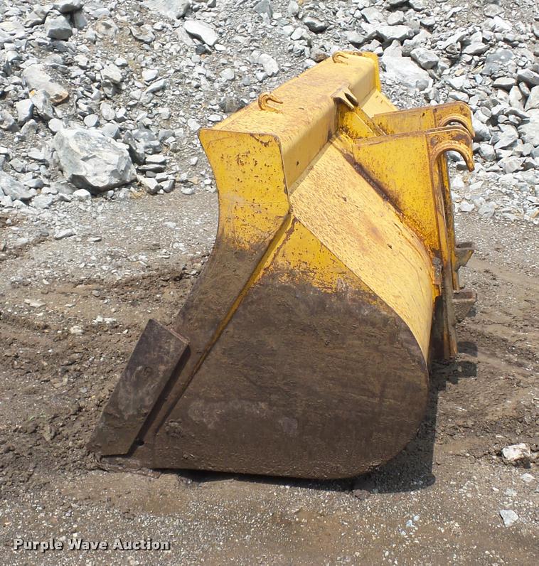 image for item DJ9605 2007 John Deere 624J wheel loader