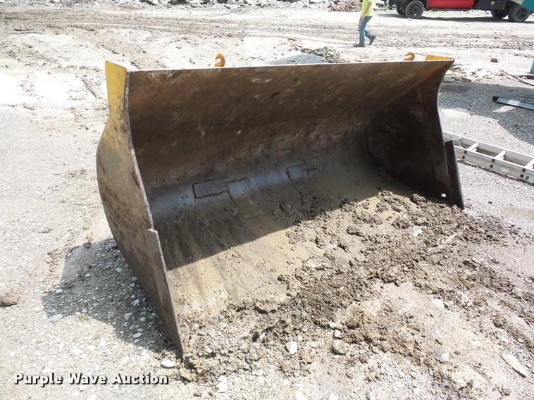 image for item DJ9605 2007 John Deere 624J wheel loader