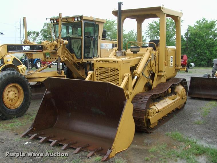 image for item DK9640 1974 Caterpillar 951C track loader