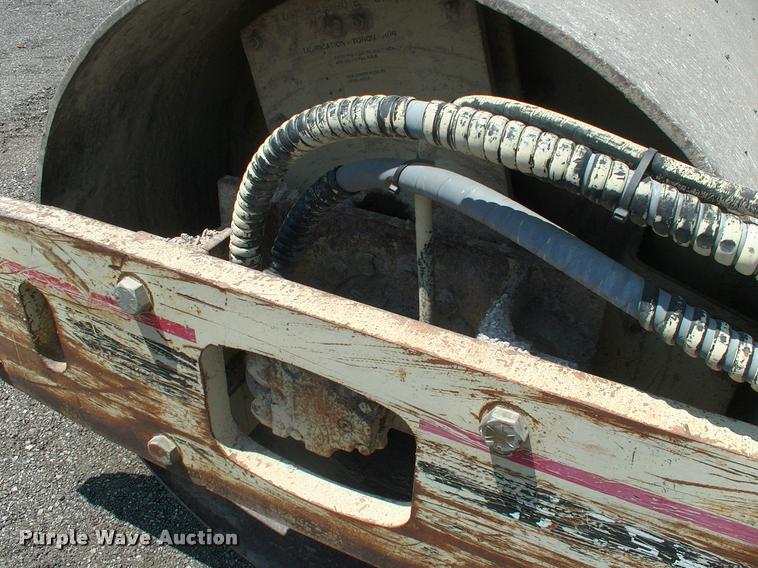 image for item DK9641 1994 Ingersoll Rand SD-70D single drum roller