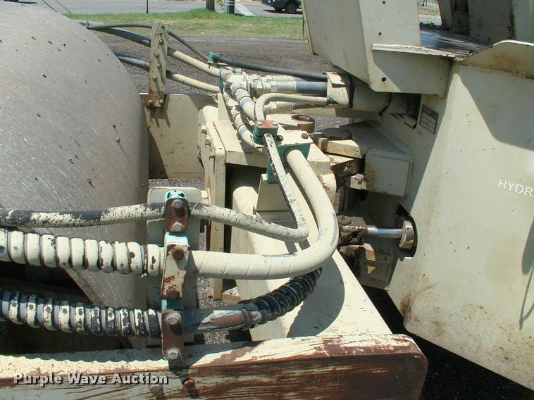 image for item DK9641 1994 Ingersoll Rand SD-70D single drum roller