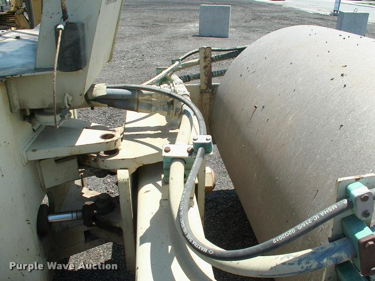 image for item DK9641 1994 Ingersoll Rand SD-70D single drum roller
