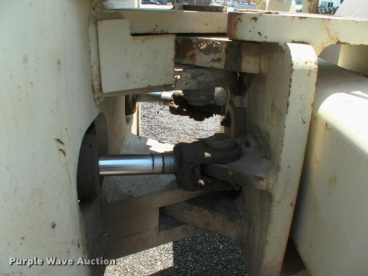 image for item DK9641 1994 Ingersoll Rand SD-70D single drum roller