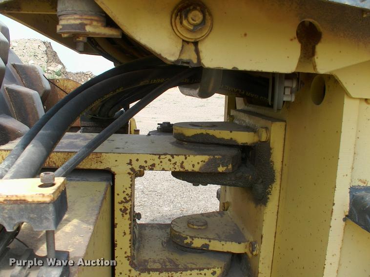 image for item DK9644 Bomag single drum roller