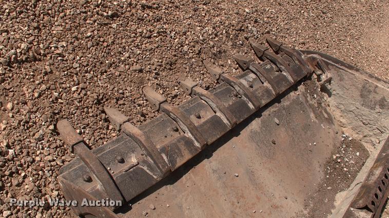 image for item DK9676 Skid steer bucket