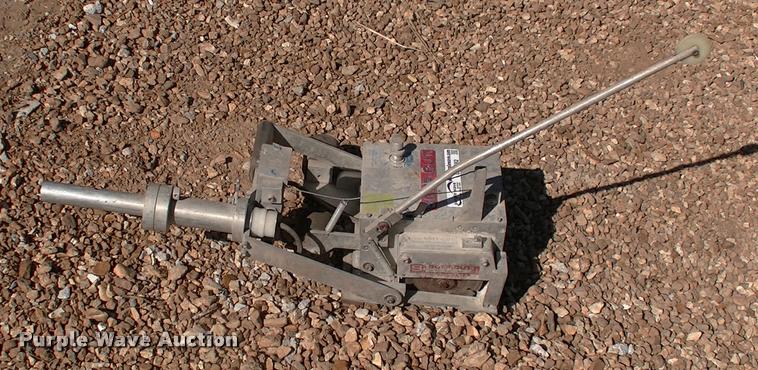 image for item DK9682 Soff Cut 310 concrete saw