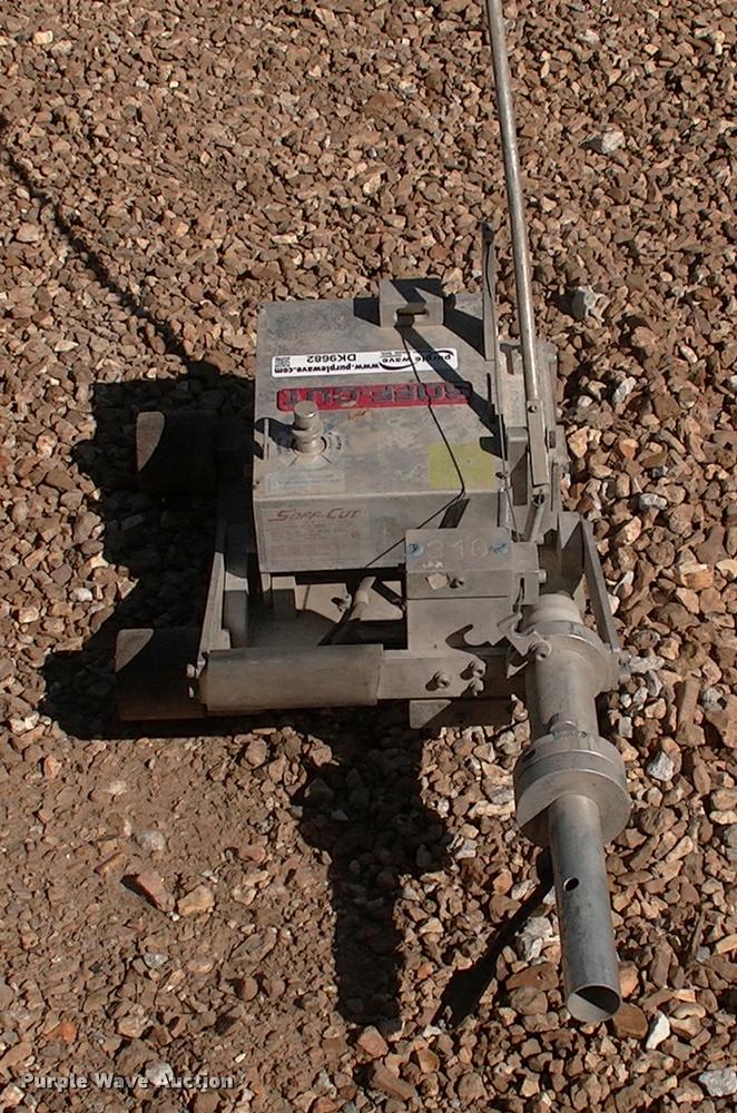 image for item DK9682 Soff Cut 310 concrete saw