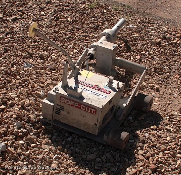 image for item DK9682 Soff Cut 310 concrete saw