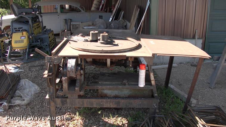 image for item DK9686 Re-bar bender