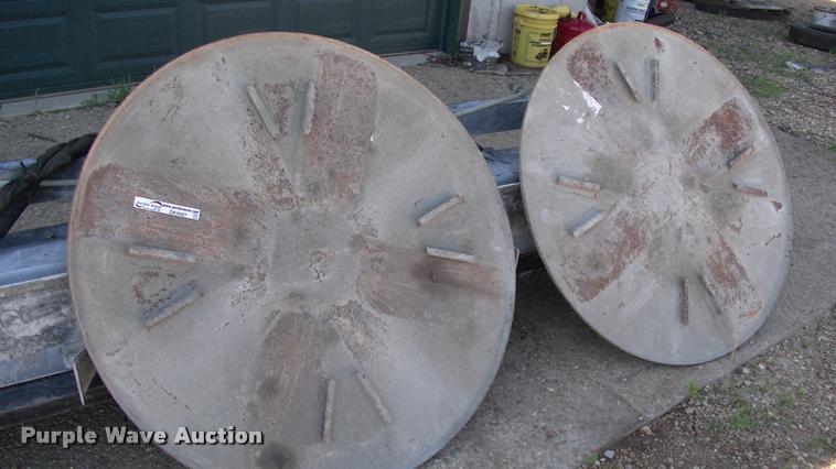 image for item DK9687 (2) concrete trowel plates
