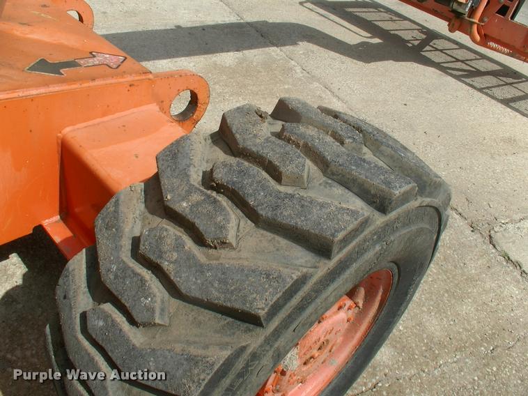 image for item DK9695 1999 JLG 600A boom lift