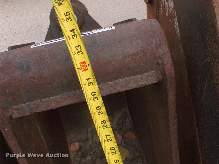 image for item DK9701 24"W bucket