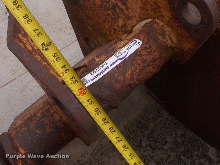 image for item DK9702 21.5"W bucket