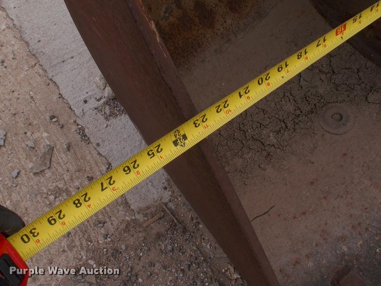 image for item DK9703 24"W bucket