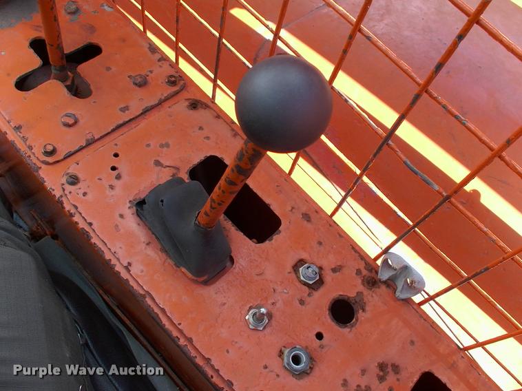 image for item DK9704 1986 Sky Trak 9038 telehandler