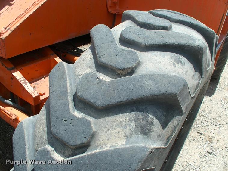 image for item DK9704 1986 Sky Trak 9038 telehandler