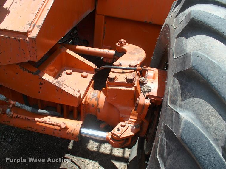 image for item DK9704 1986 Sky Trak 9038 telehandler