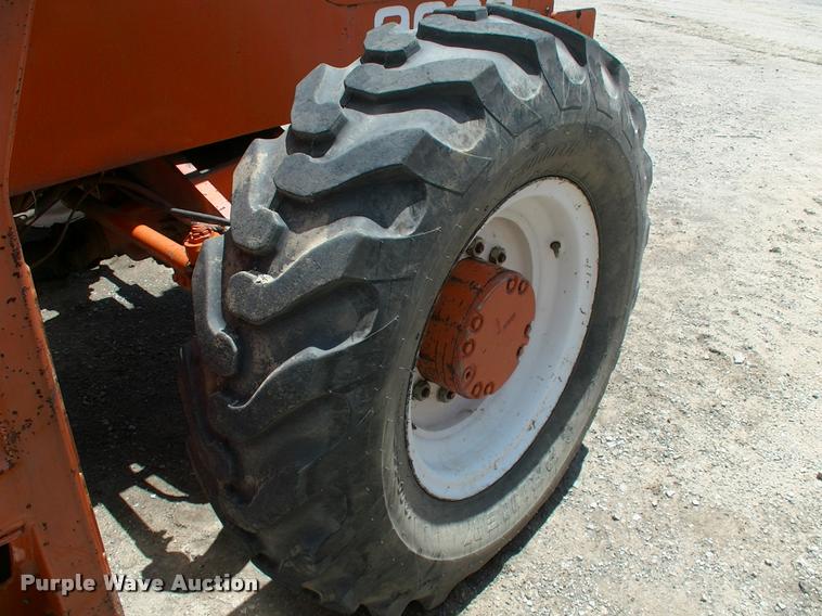 image for item DK9704 1986 Sky Trak 9038 telehandler